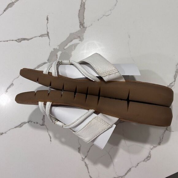 A2 By Aerosoles | Women's Wip Current Slip On Slide White Faux Leather Sandals 8 - Picture 4 of 10